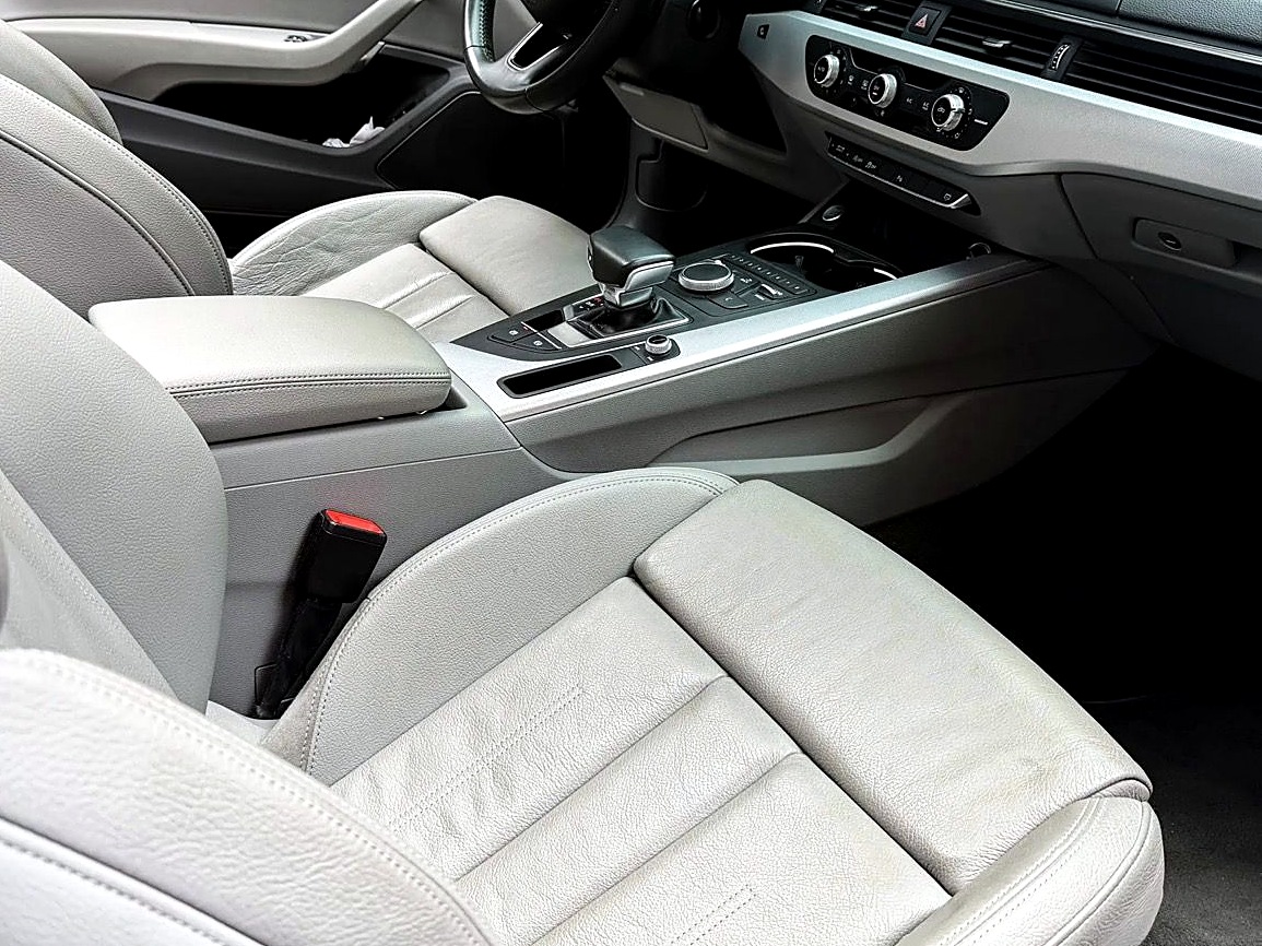 Audi A5 Coupe 2.0 TFSI foto 6