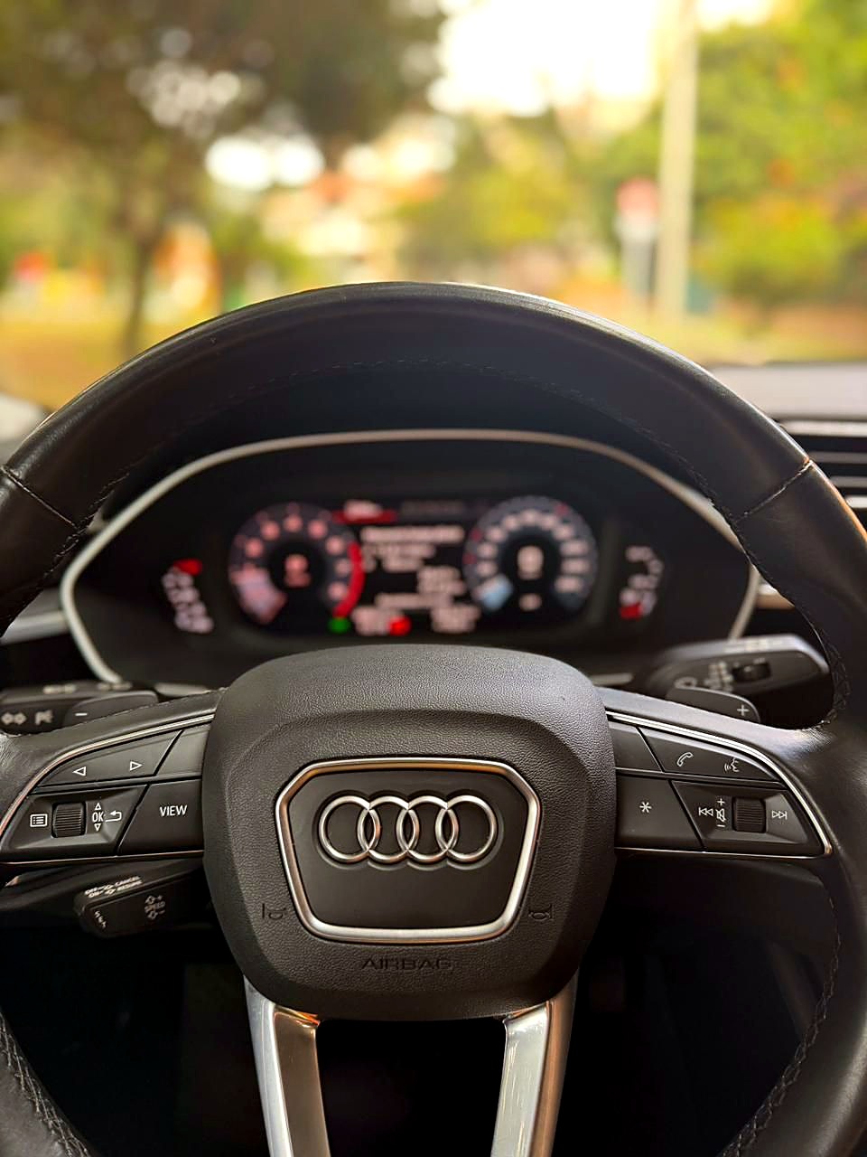 Audi Q3 foto 7