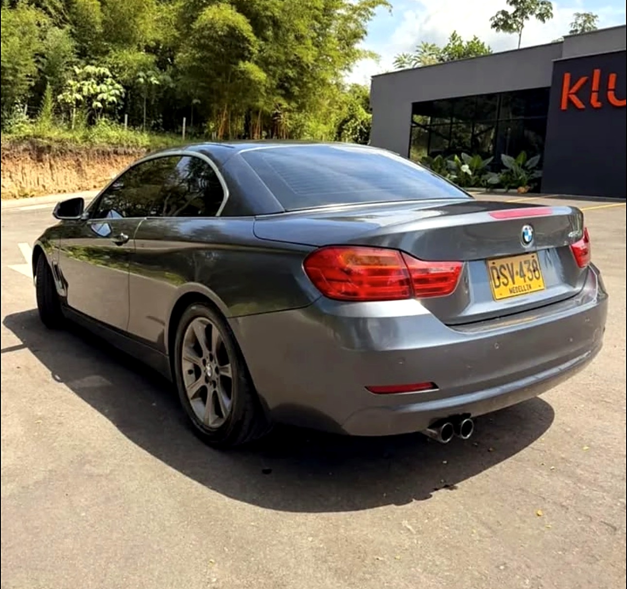 BMW 420i Cabriolet foto 2