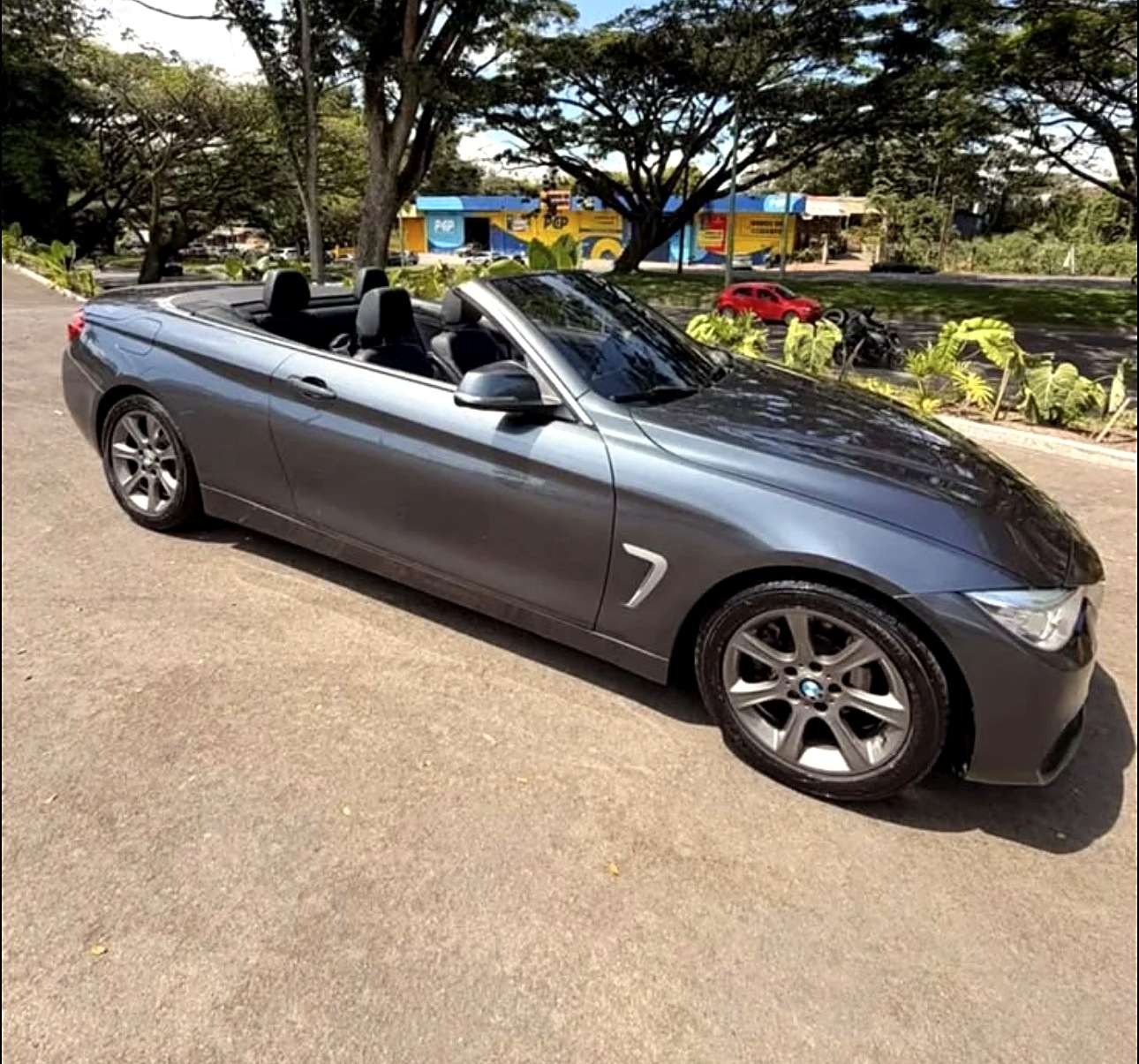 BMW 420i Cabriolet foto 3
