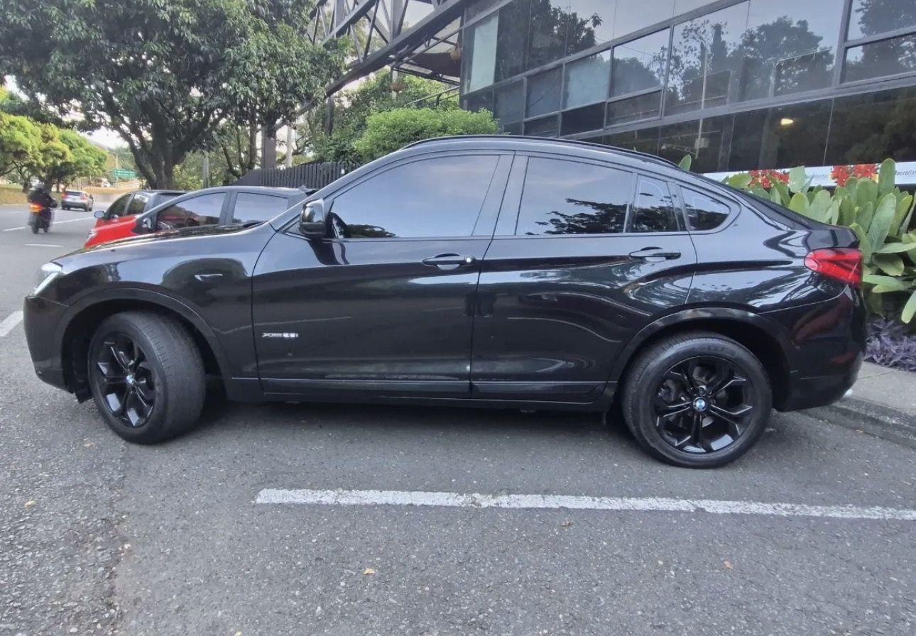 BMW X4 xDrive28i M foto 5