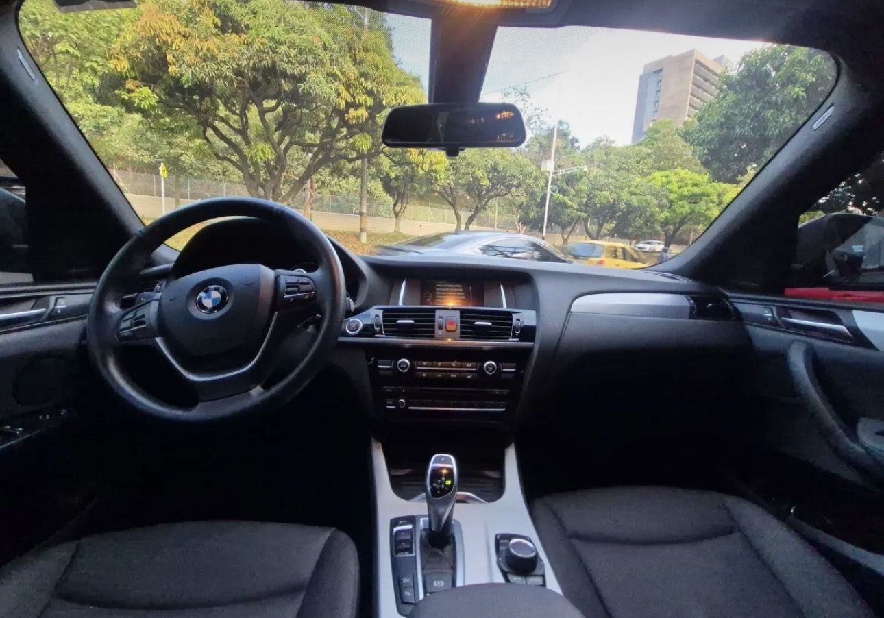 BMW X4 xDrive28i M foto 7