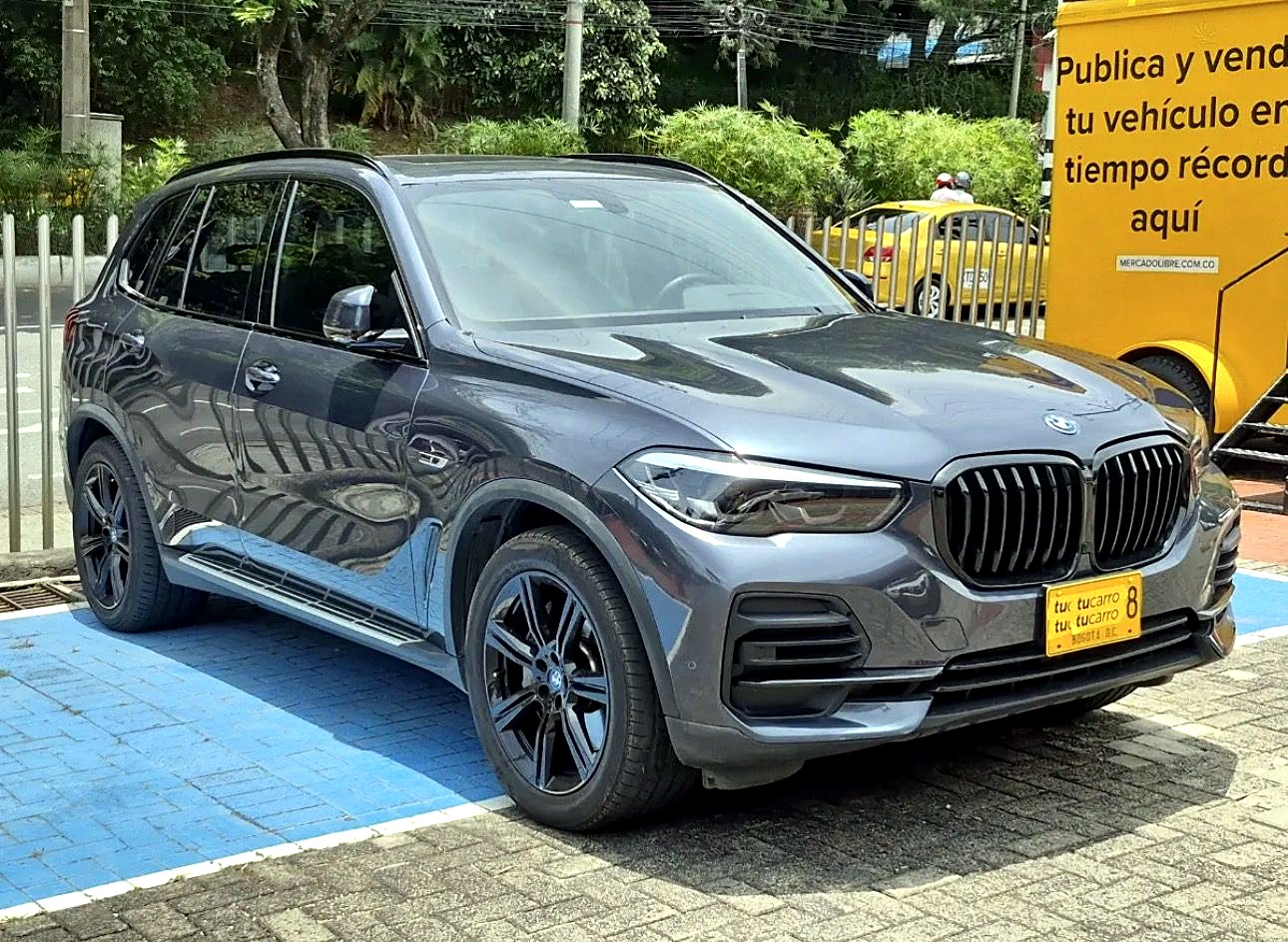 BMW X5 foto 3