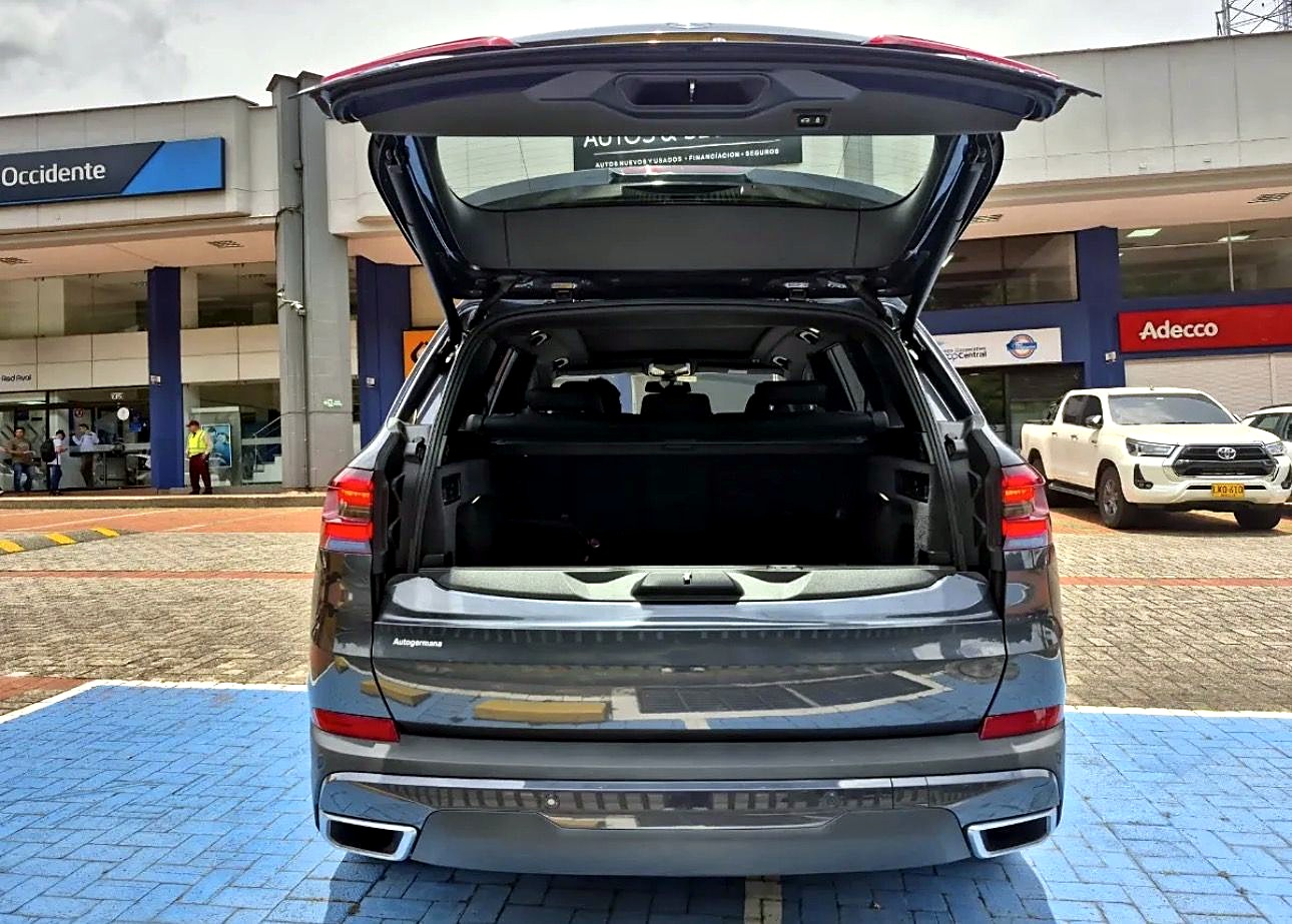 BMW X5 foto 7