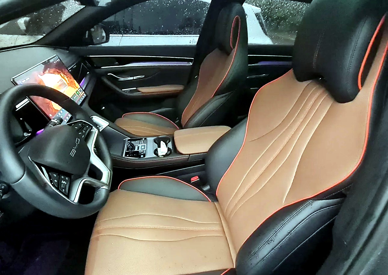 BYD Song Plus DM-i foto 2