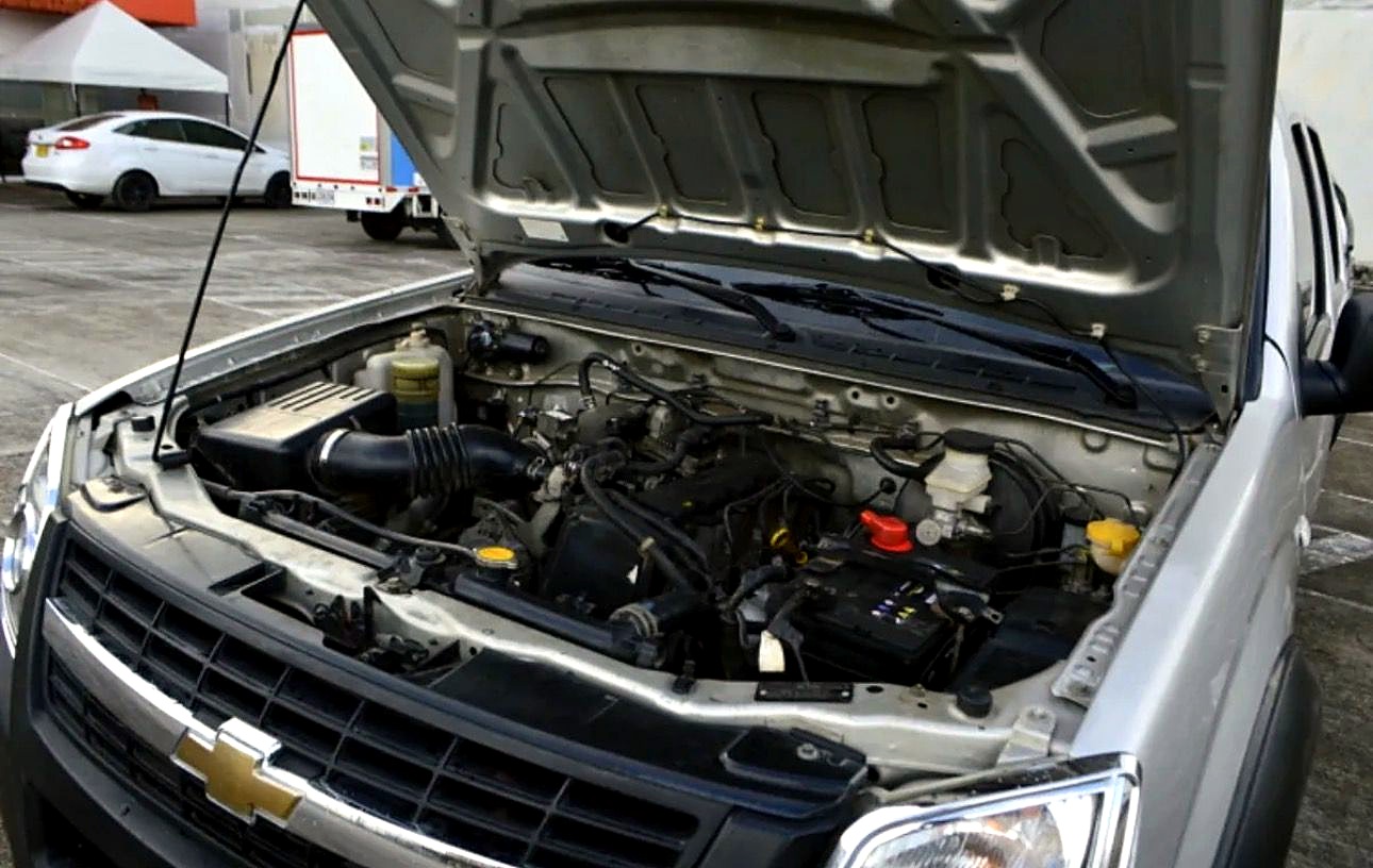 Chevrolet Luv Dimax foto 7