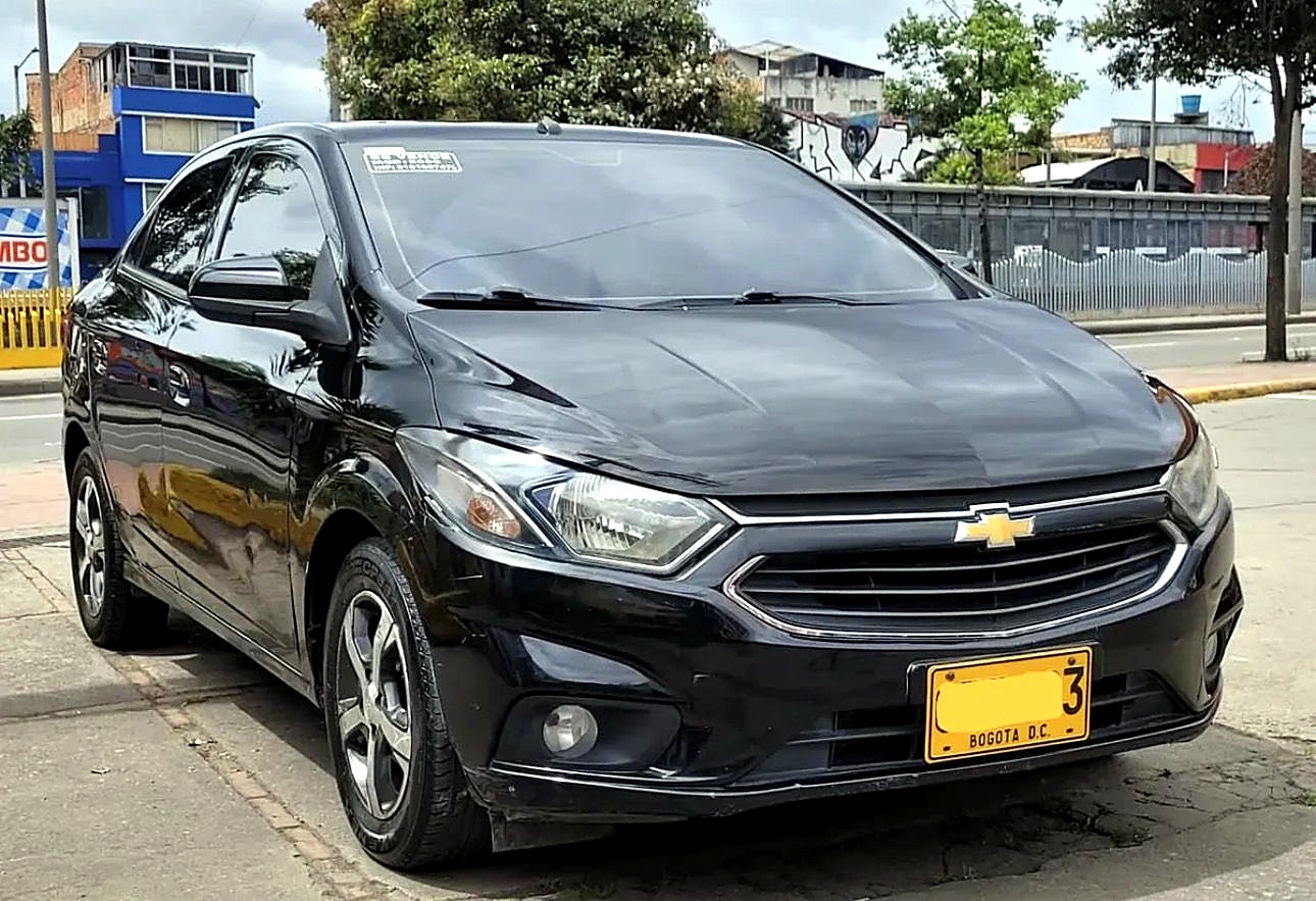 Chevrolet Onix foto 2