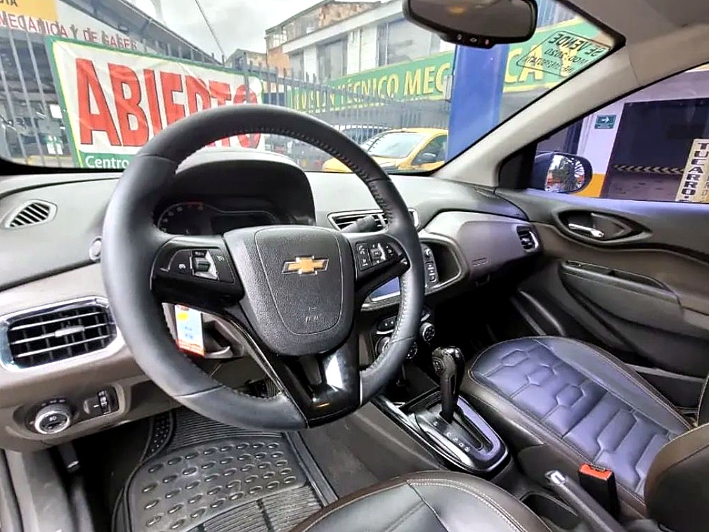 Chevrolet Onix foto 5
