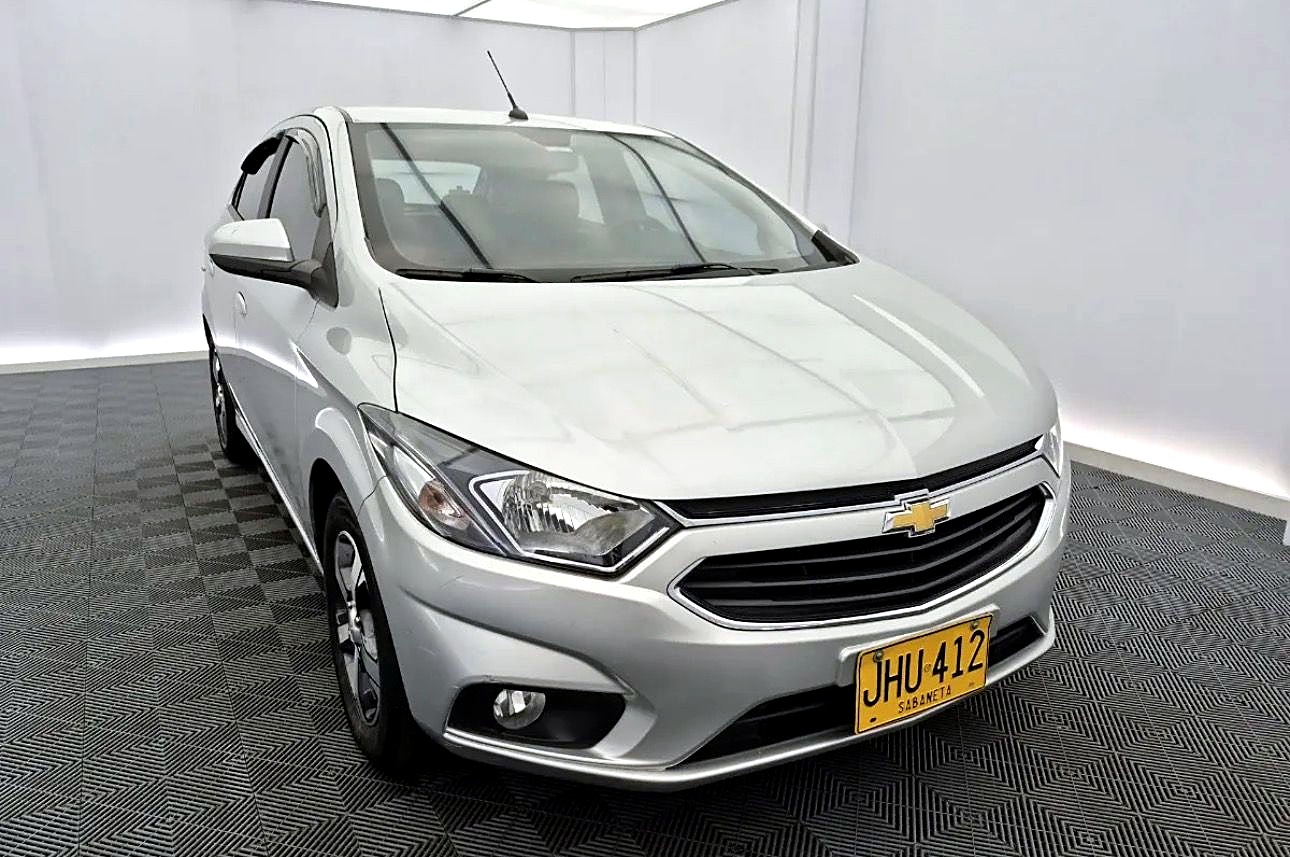 Chevrolet Onix LTZ foto 4