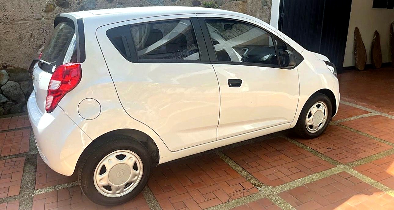 Chevrolet Spark foto 3