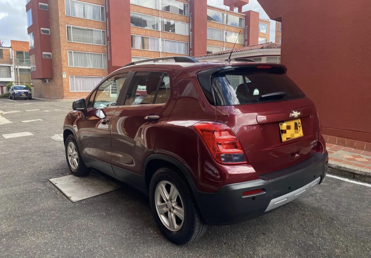 Chevrolet Tracker foto 2