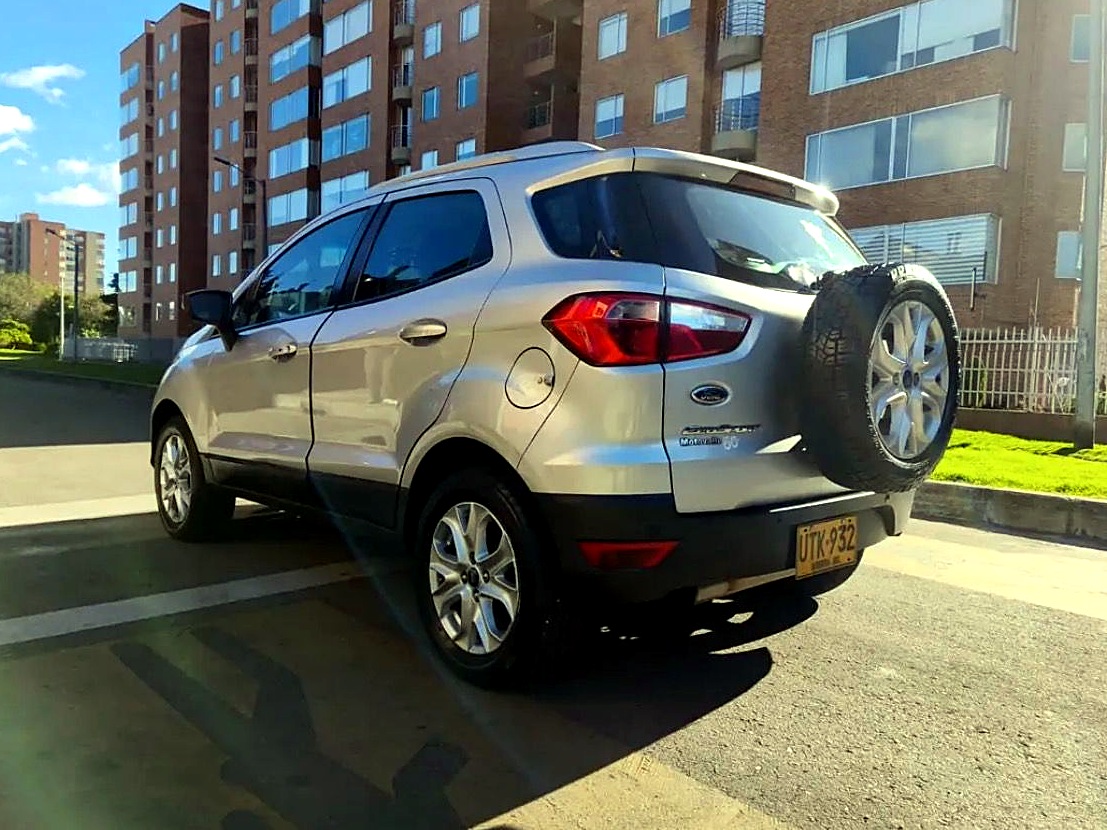 Ford EcoSport foto 2