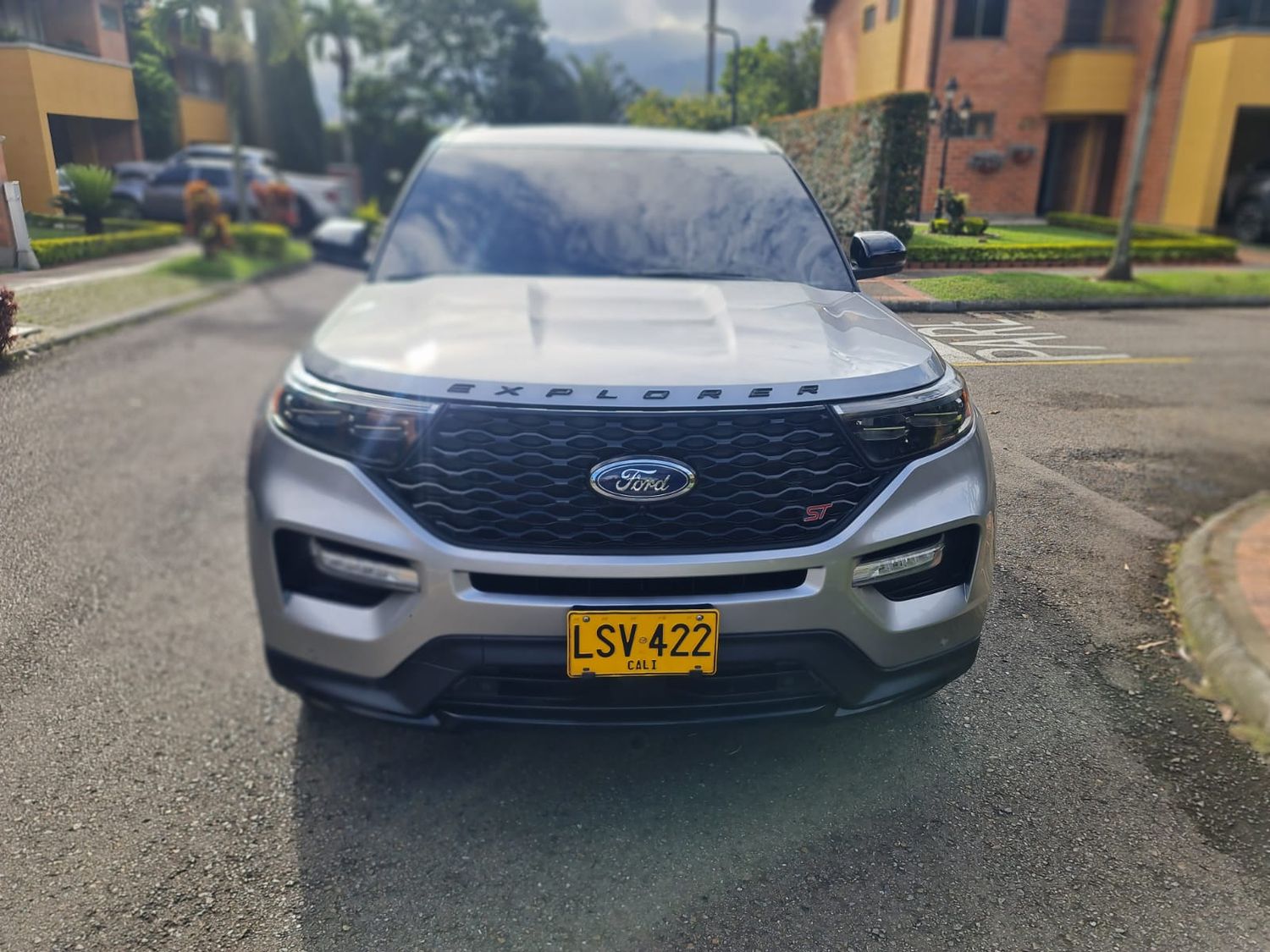 Ford Explorer ST foto 8