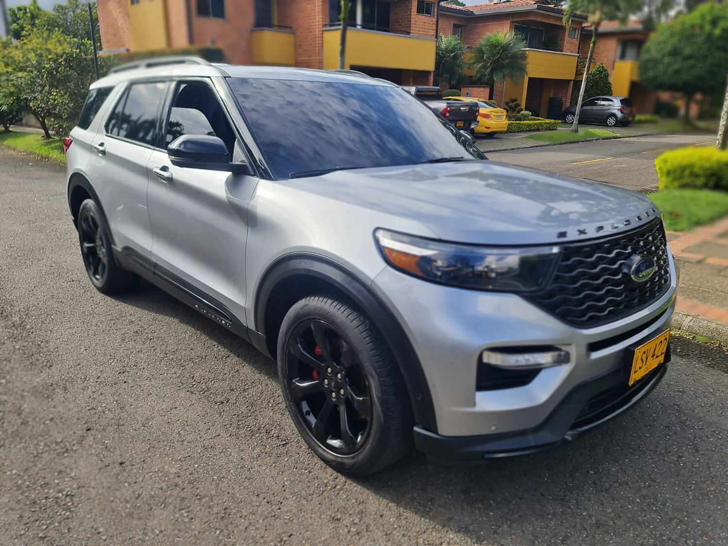 Ford Explorer ST foto 10