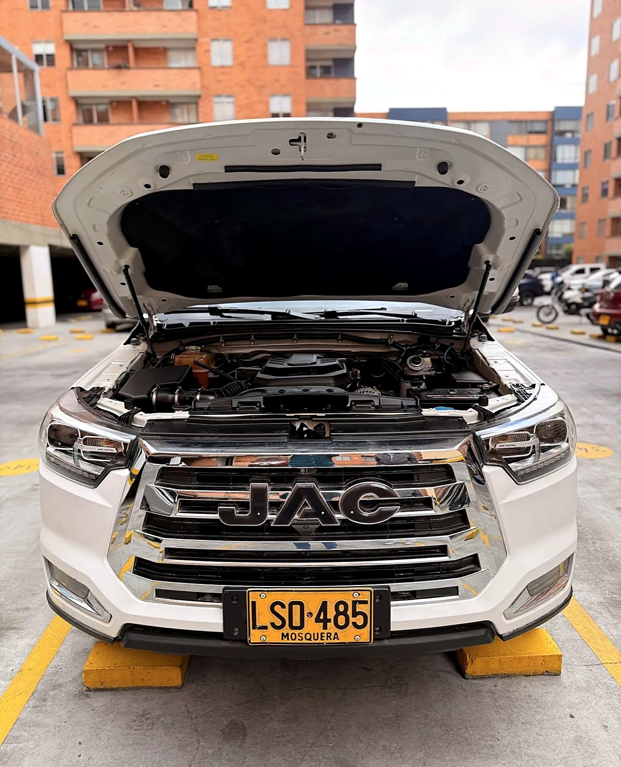 Jac Jac T8 Diesel foto 3
