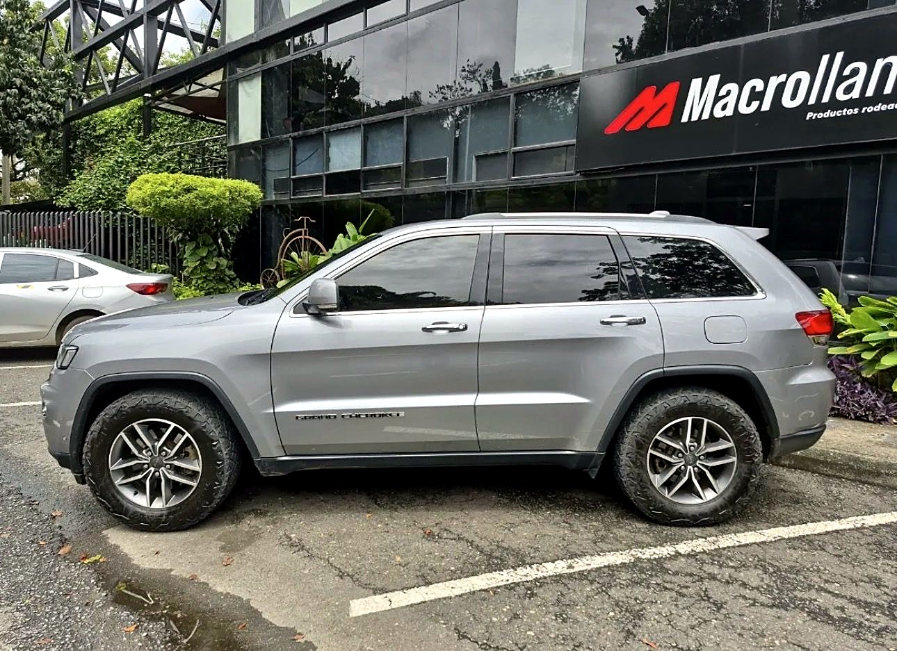 Jeep Grand Cherokee foto 3