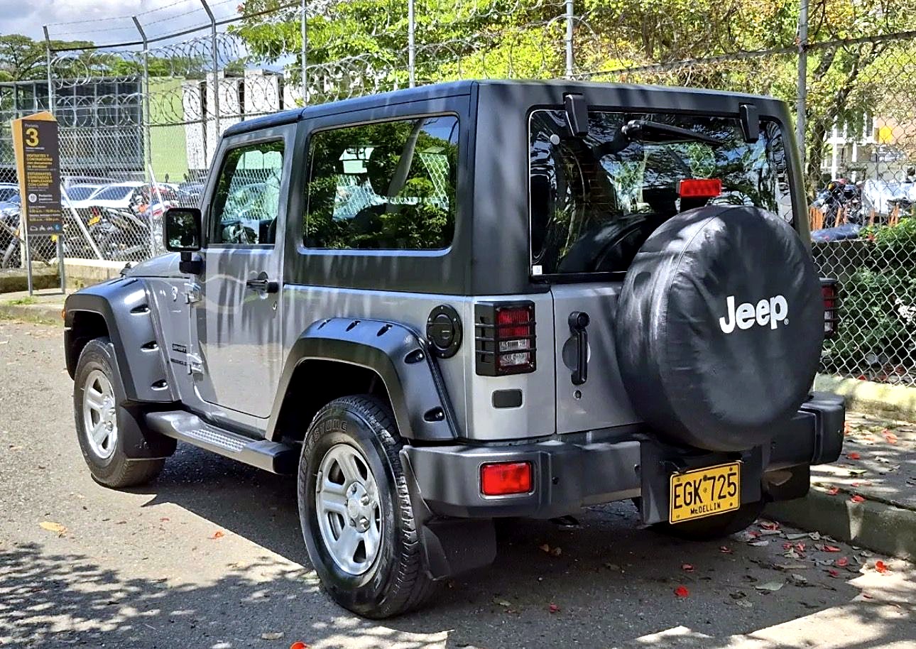 Jeep Wrangler Sport 4x4 foto 5