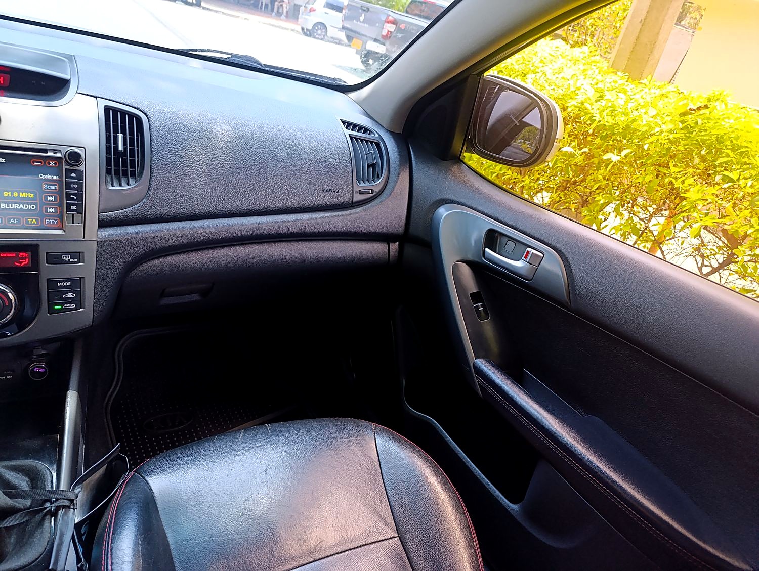 Kia Cerato foto 4