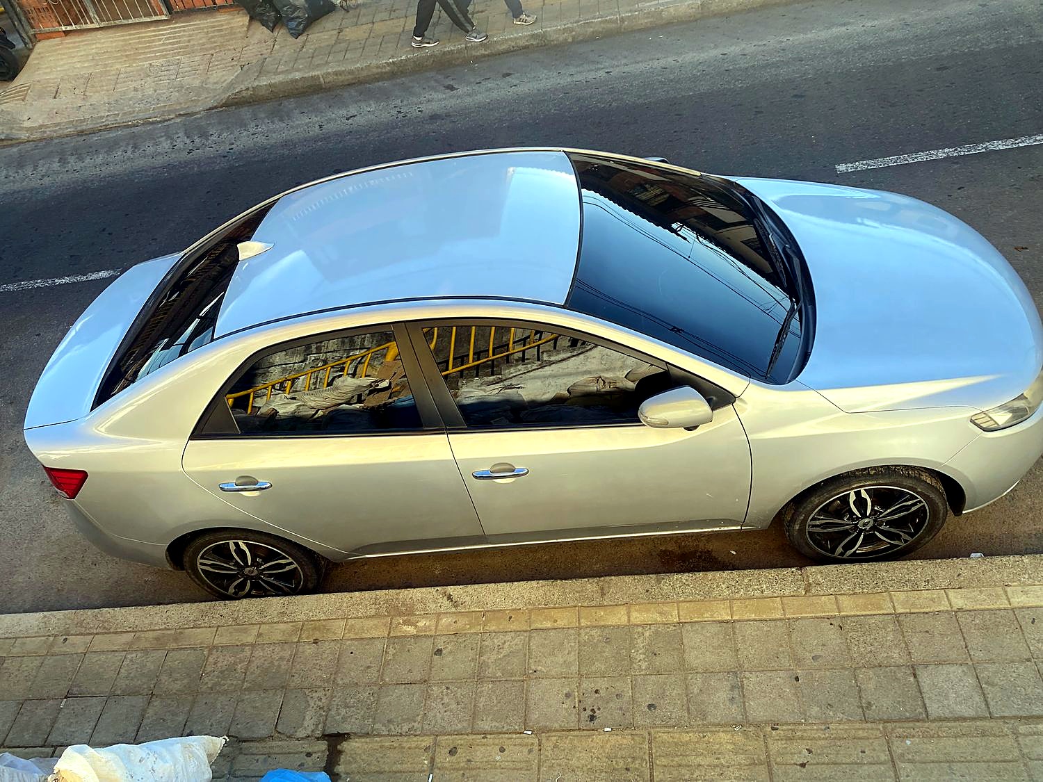 Kia Cerato Forte 1.6 foto 6