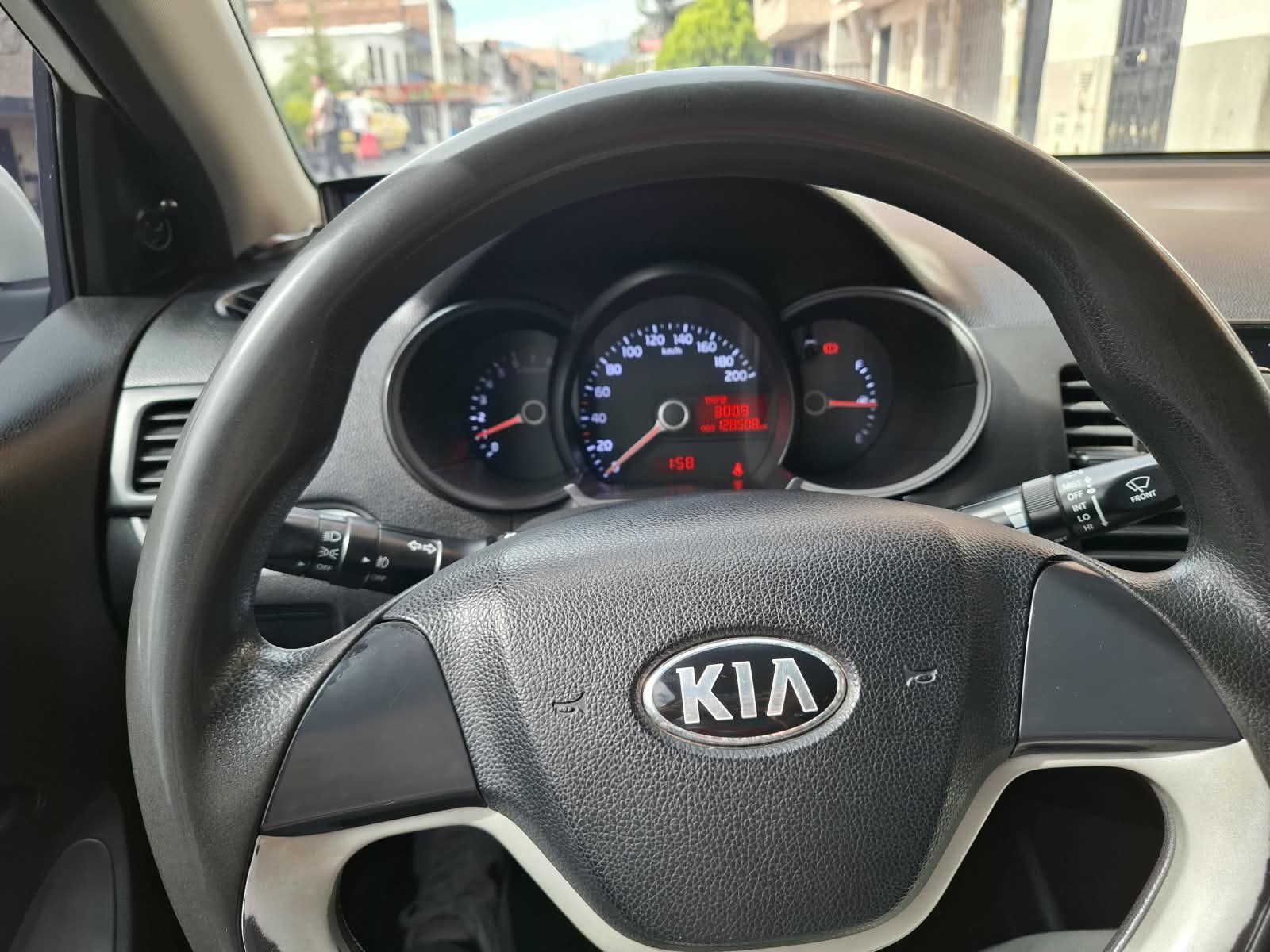 Kia Picanto Ion 1.0 foto 6