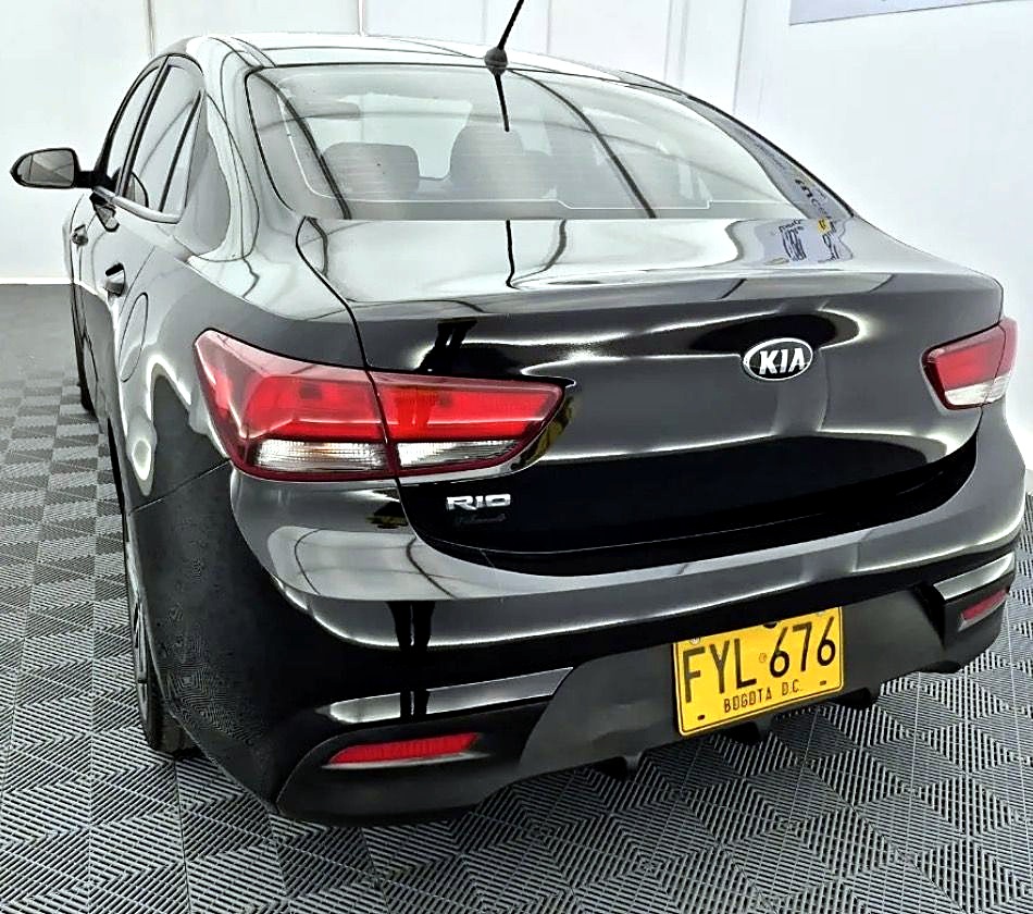 Kia Rio Vibrant foto 4
