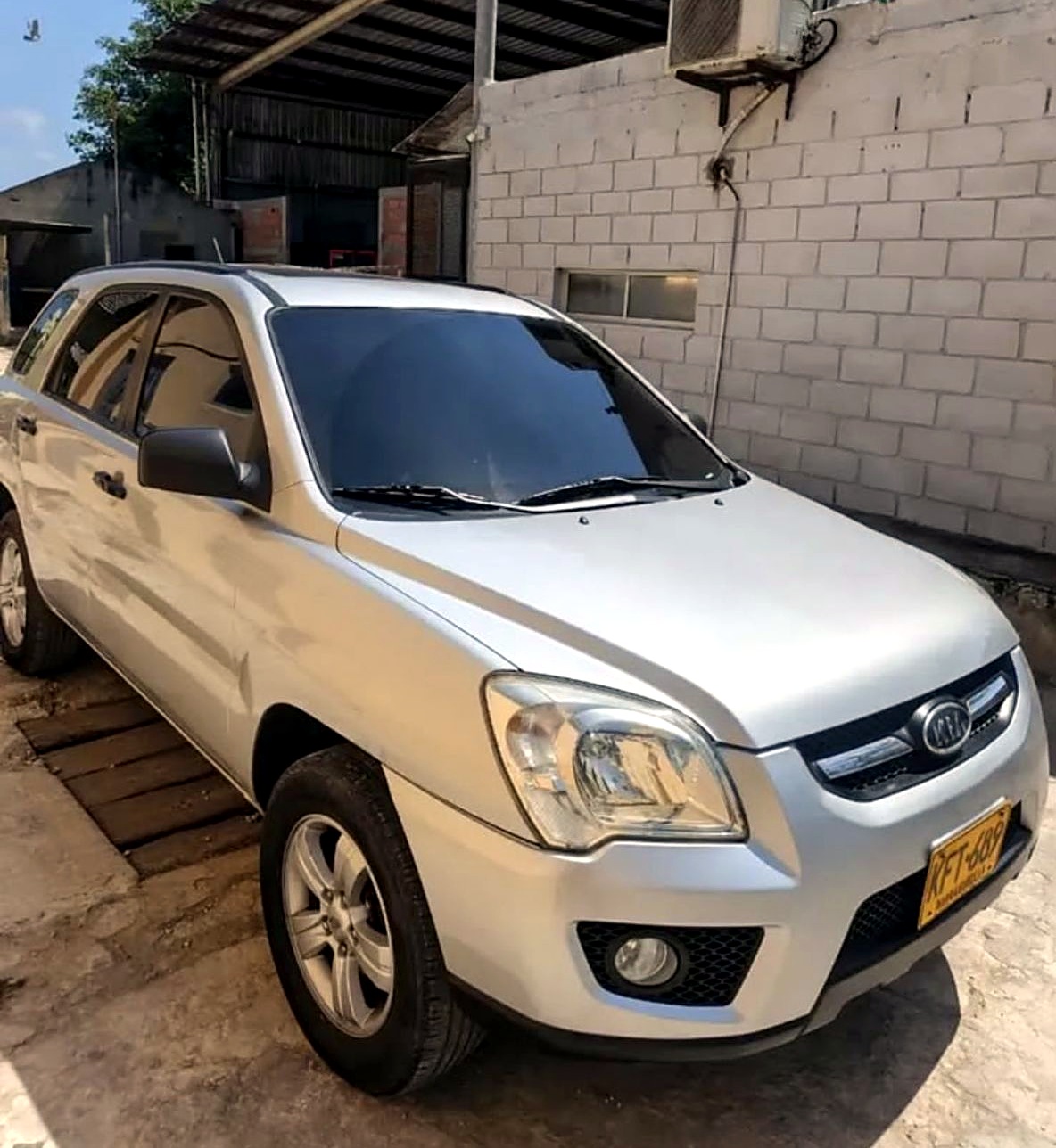 Kia Sportage 2.0L 4x2 foto 3