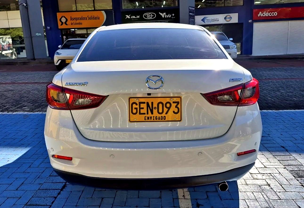 Mazda 2 1.5 GT Lx foto 4