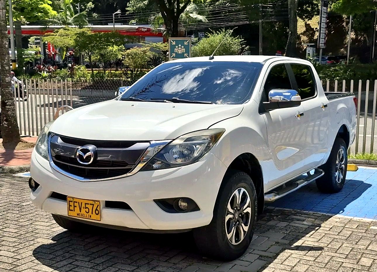 Mazda BT-50 All New Diésel foto 2