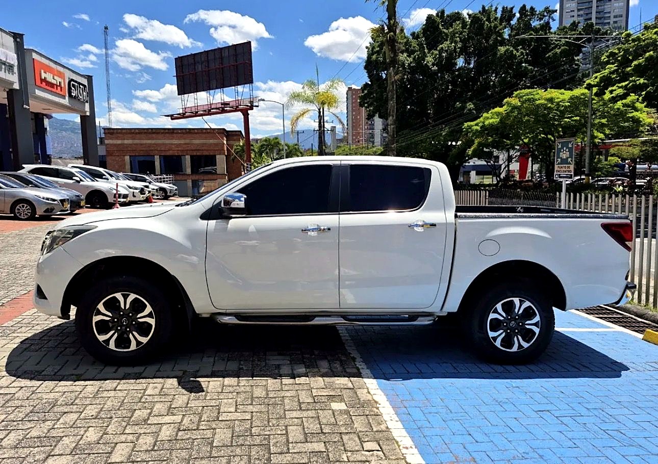 Mazda BT-50 All New Diésel foto 4