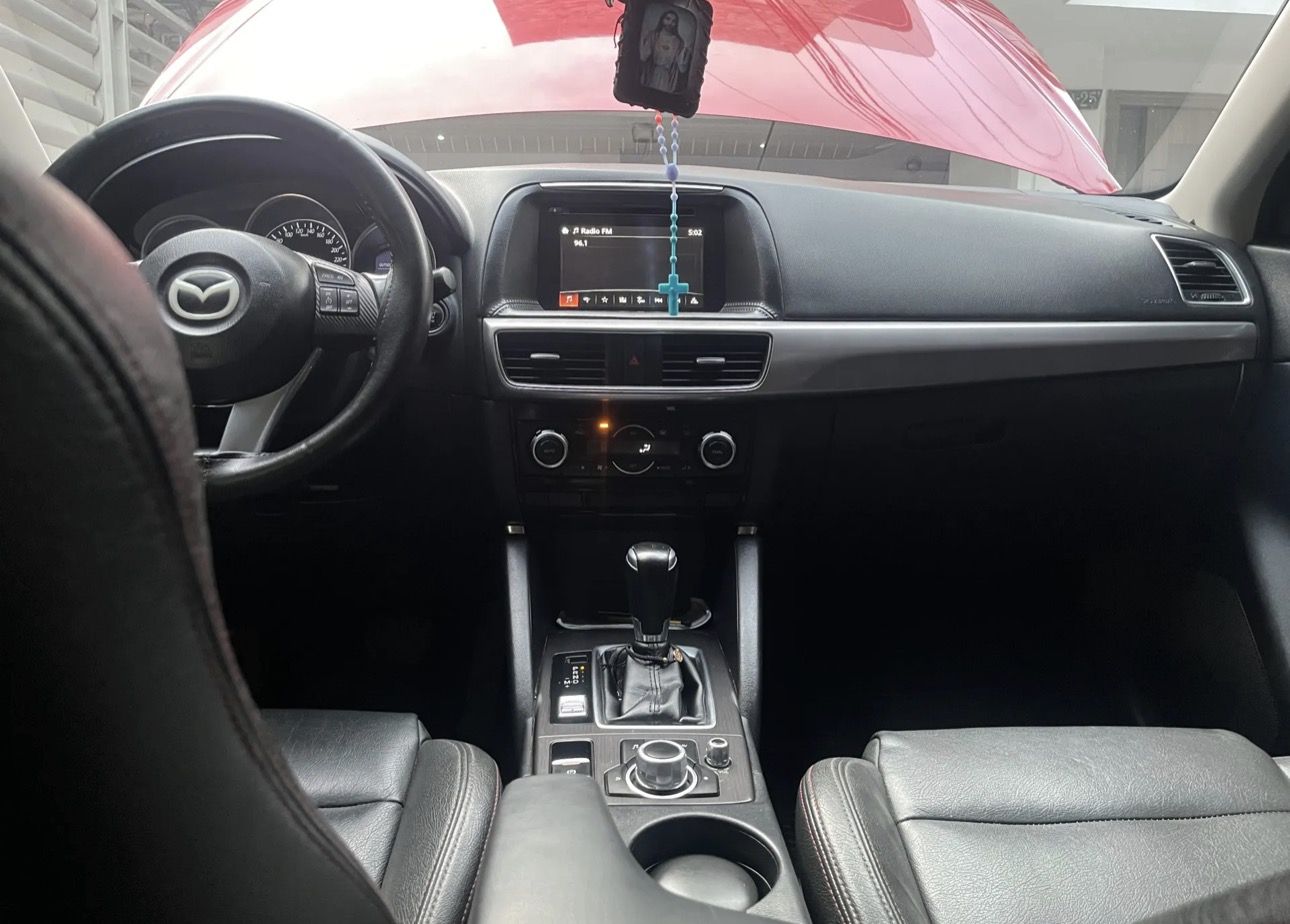 Mazda CX-5 Touring foto 6