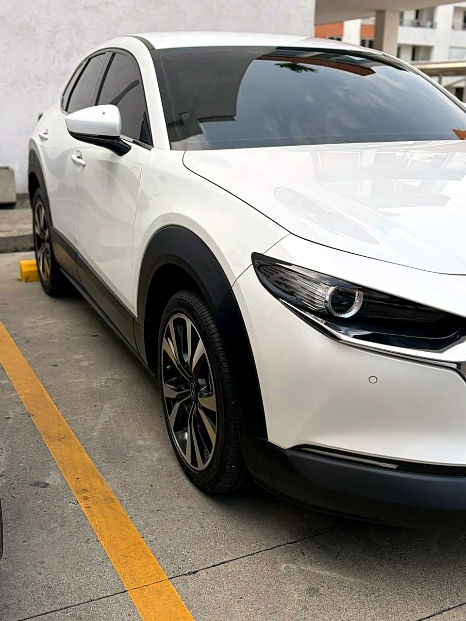 Mazda CX-30 Touring foto 2