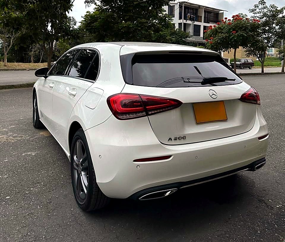 Mercedes-Benz A200 foto 2
