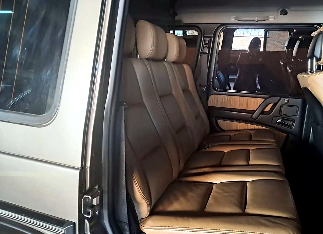 Mercedes-Benz G500 foto 9