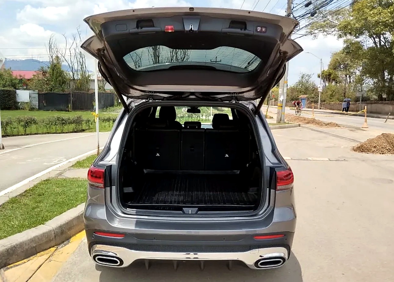 Mercedes-Benz GLB 200 AMG foto 4