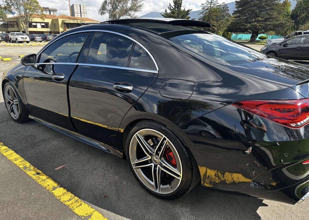 Mercedes-Benz CLA 45S AMG foto 8
