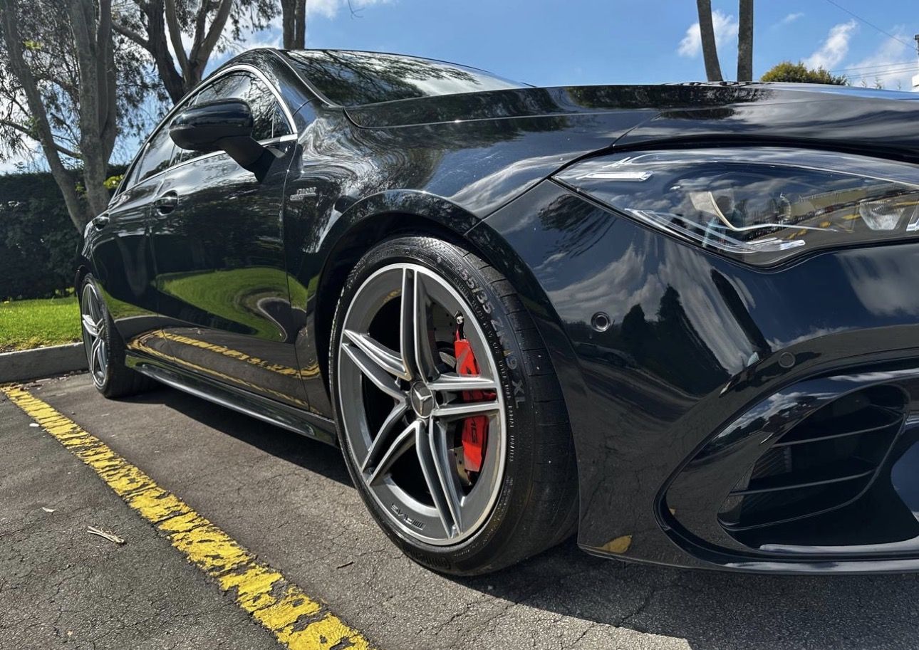 Mercedes-Benz CLA 45S AMG foto 15