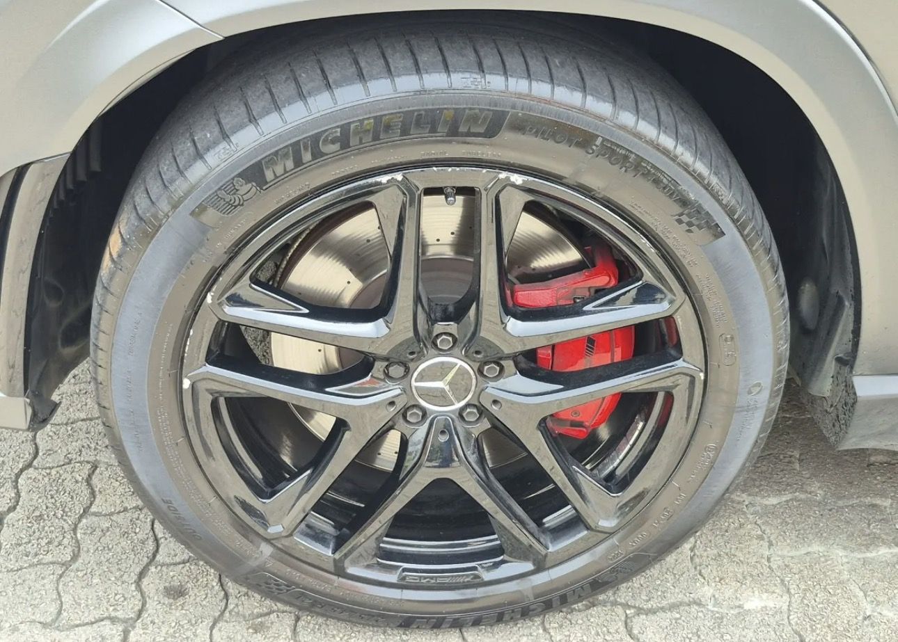 Mercedes-Benz GLE 53 AMG foto 12