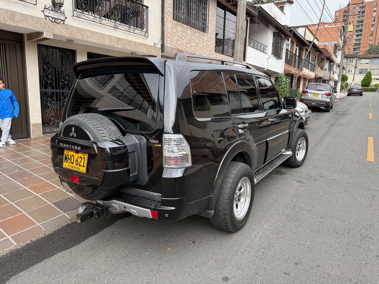 Mitsubishi Montero 3.2 foto 3