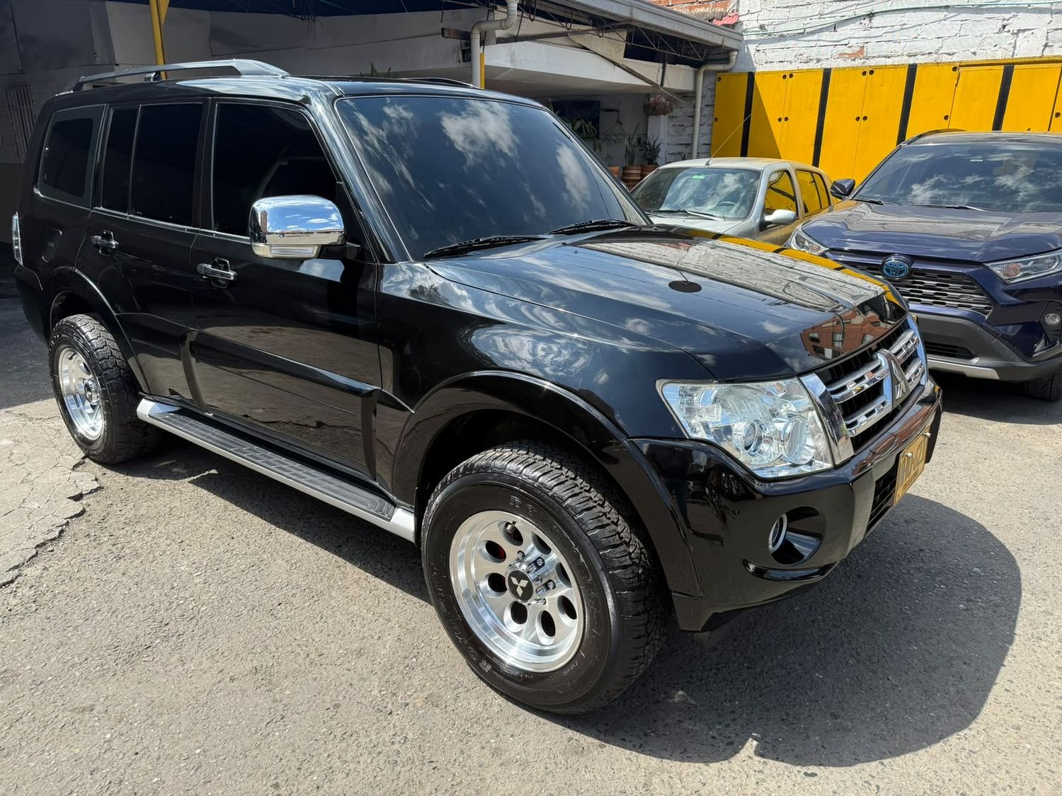 Mitsubishi Montero 3.2 foto 5