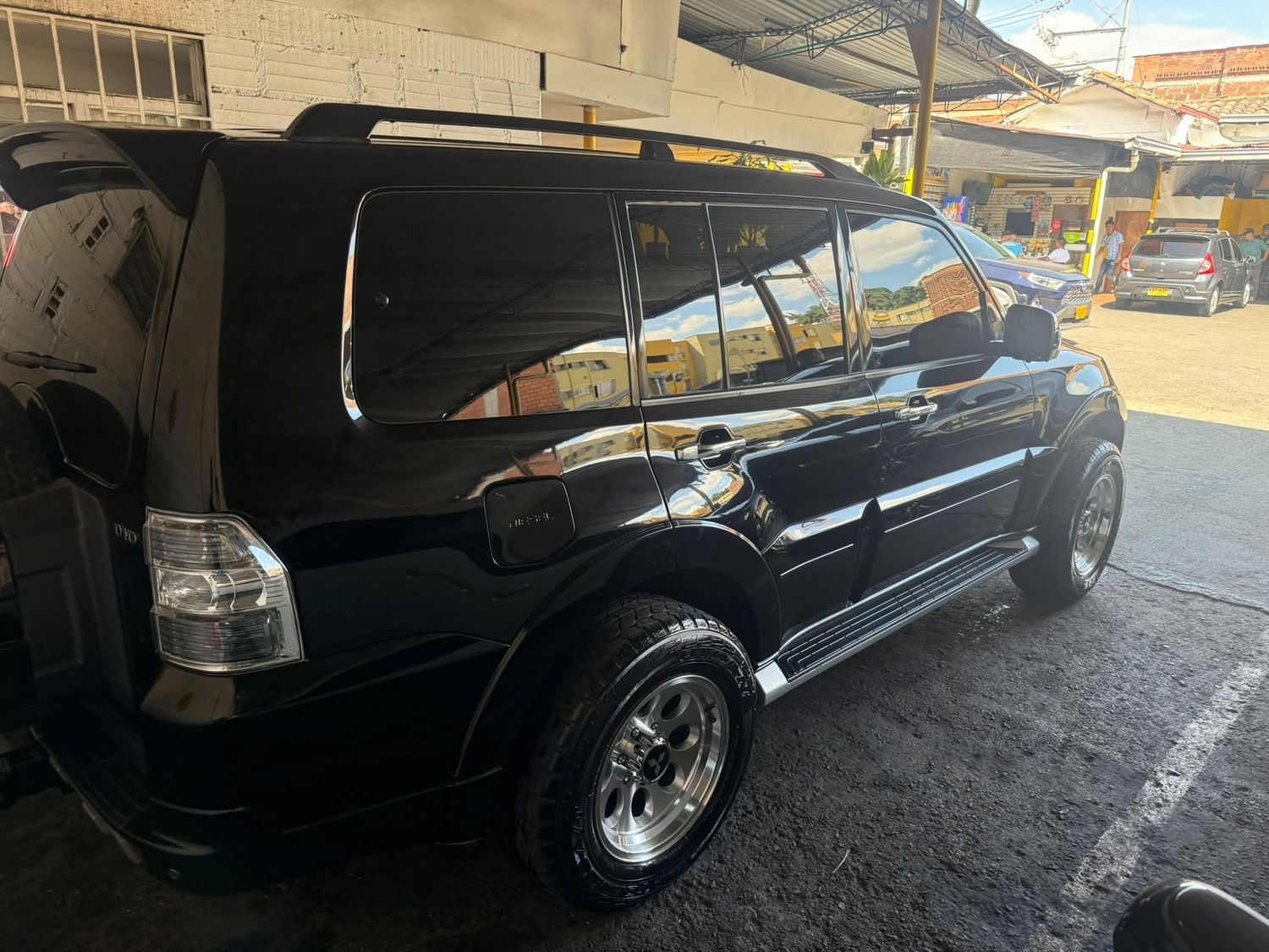 Mitsubishi Montero 3.2 foto 10