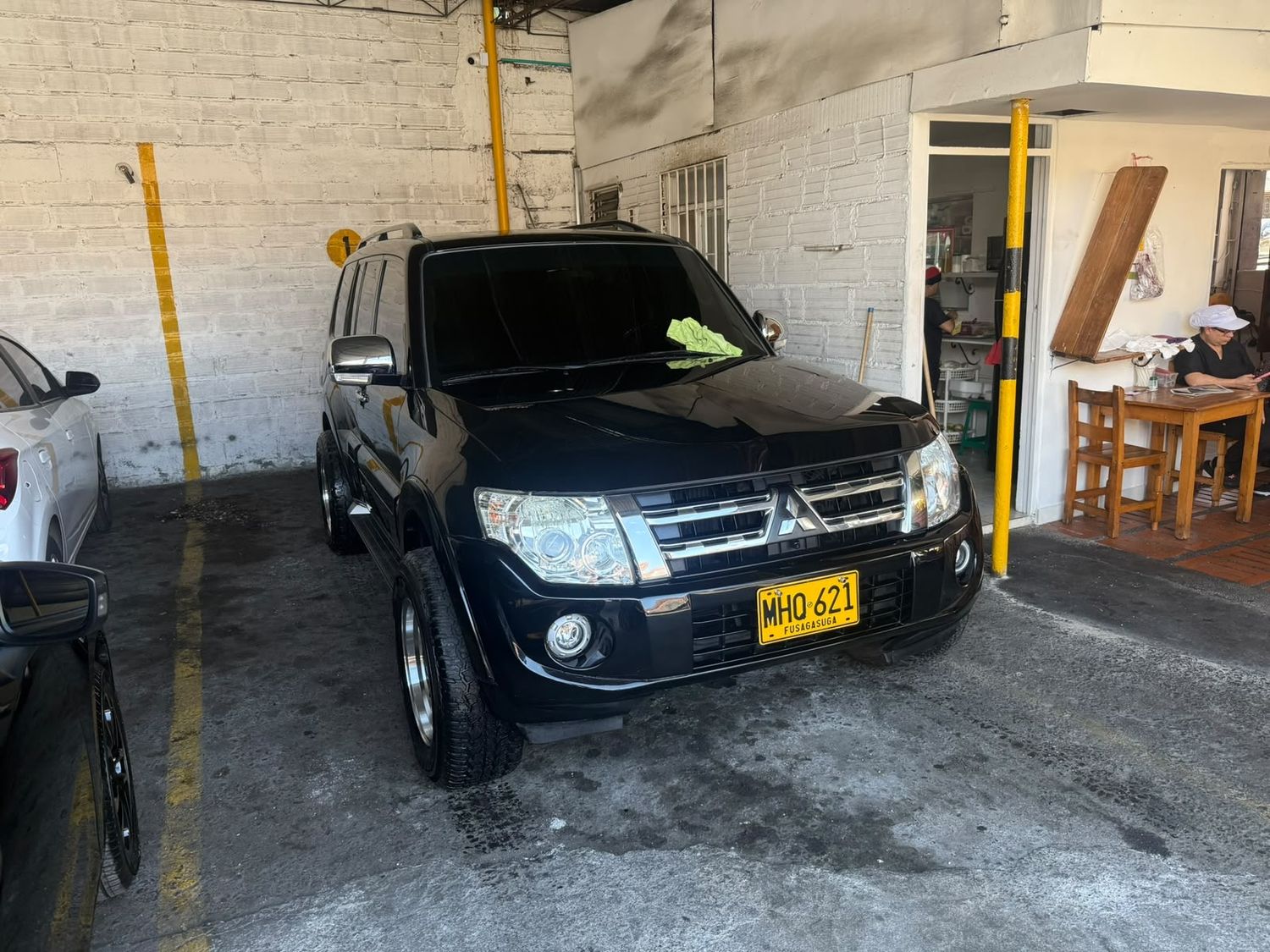 Mitsubishi Montero 3.2 foto 12