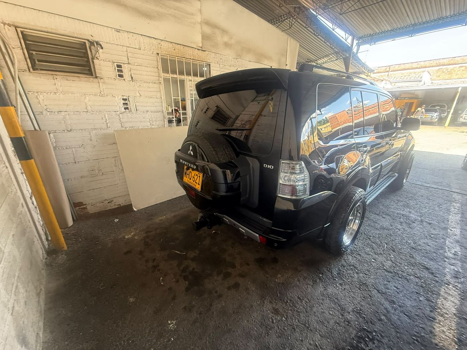 Mitsubishi Montero 3.2 foto 13
