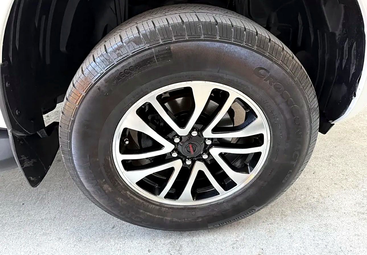 Nissan Frontier 2.5 Diesel foto 8