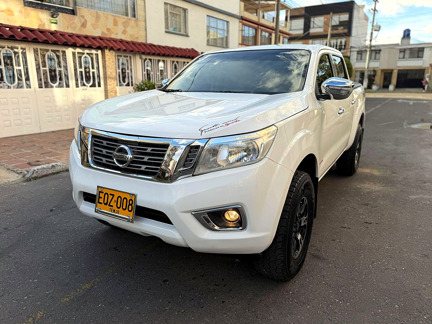 Nissan Frontier 2.5 Diesel foto 6