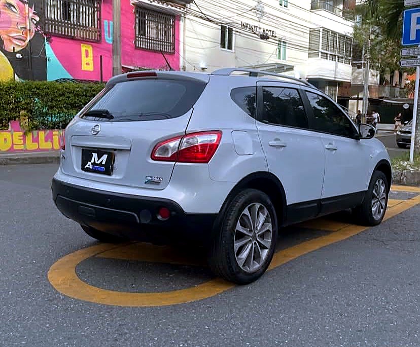 Nissan Qashqai foto 2