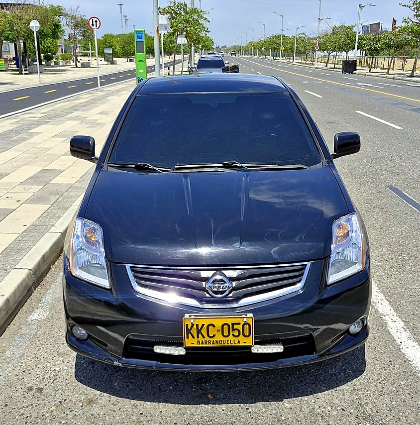 Nissan Sentra 2.0 Sl At foto 4