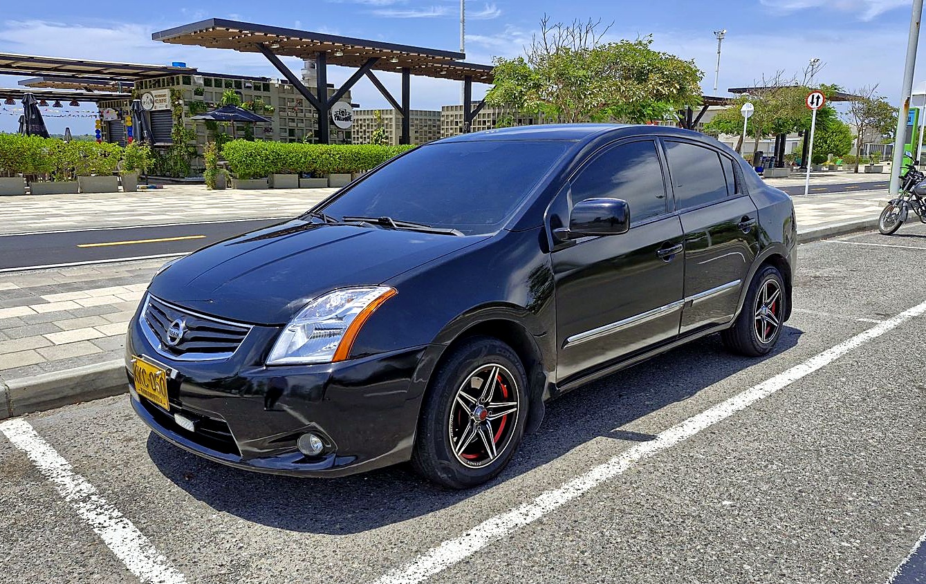 Nissan Sentra 2.0 Sl At foto 6