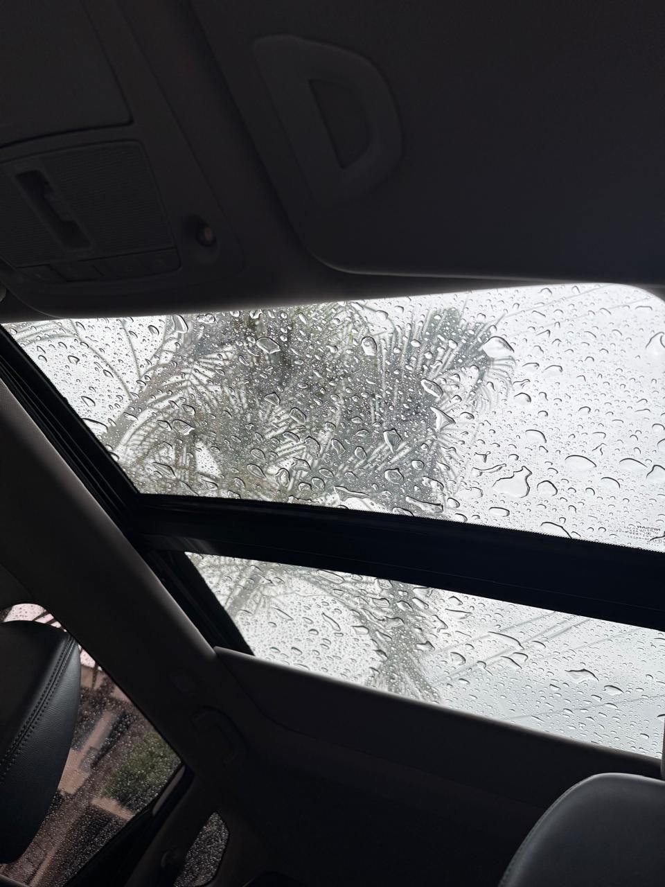Nissan X-Trail 2.5 Exclusive foto 4