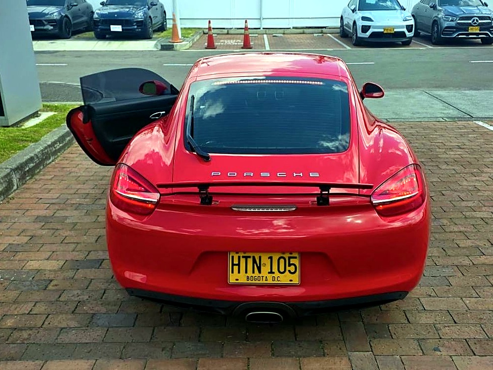 Porsche Cayman 2.7 Coupe foto 3