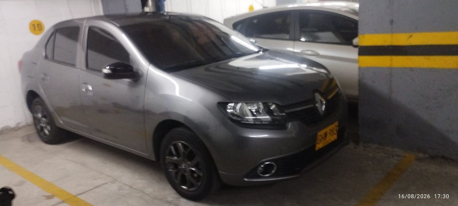 Renault Logan Life foto 4